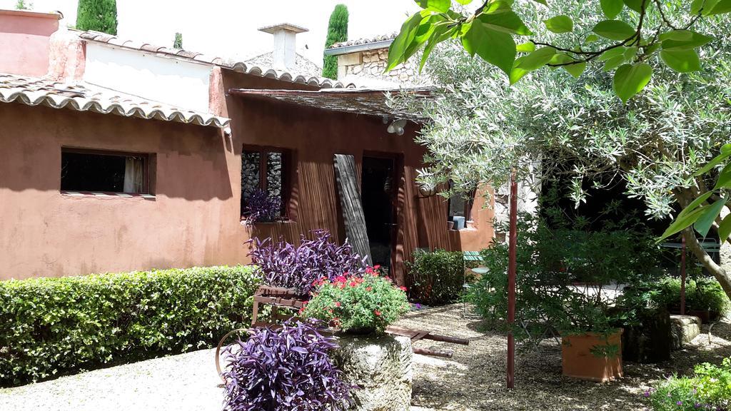 拉马扎德德圣基酒店 Saint-Mamert-du-Gard 外观 照片